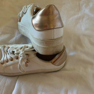 Topshop sneakers